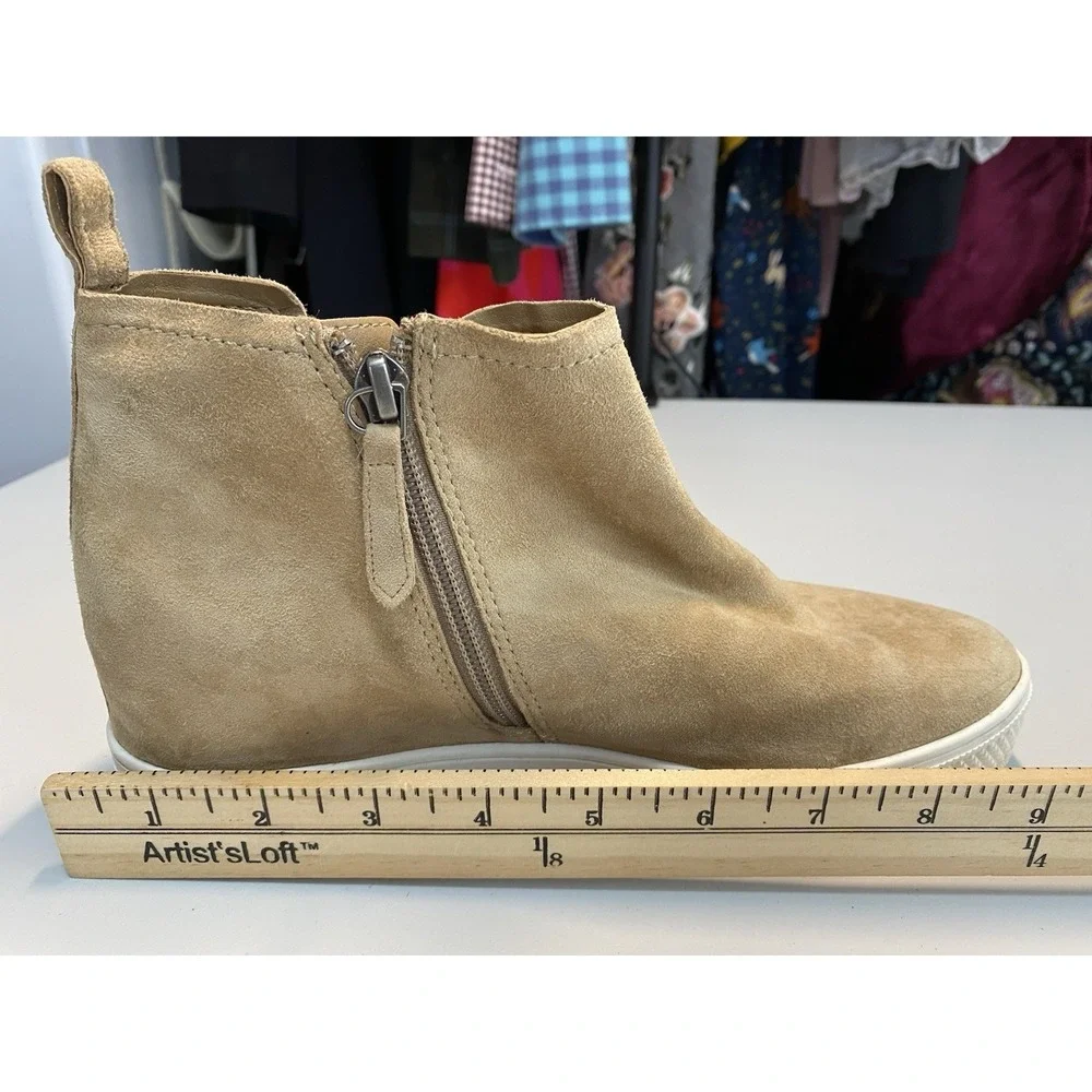 Caslon Aidy Womens Boots Size 7M Waterproof Leather Fall Classic Zip Earthy Prep